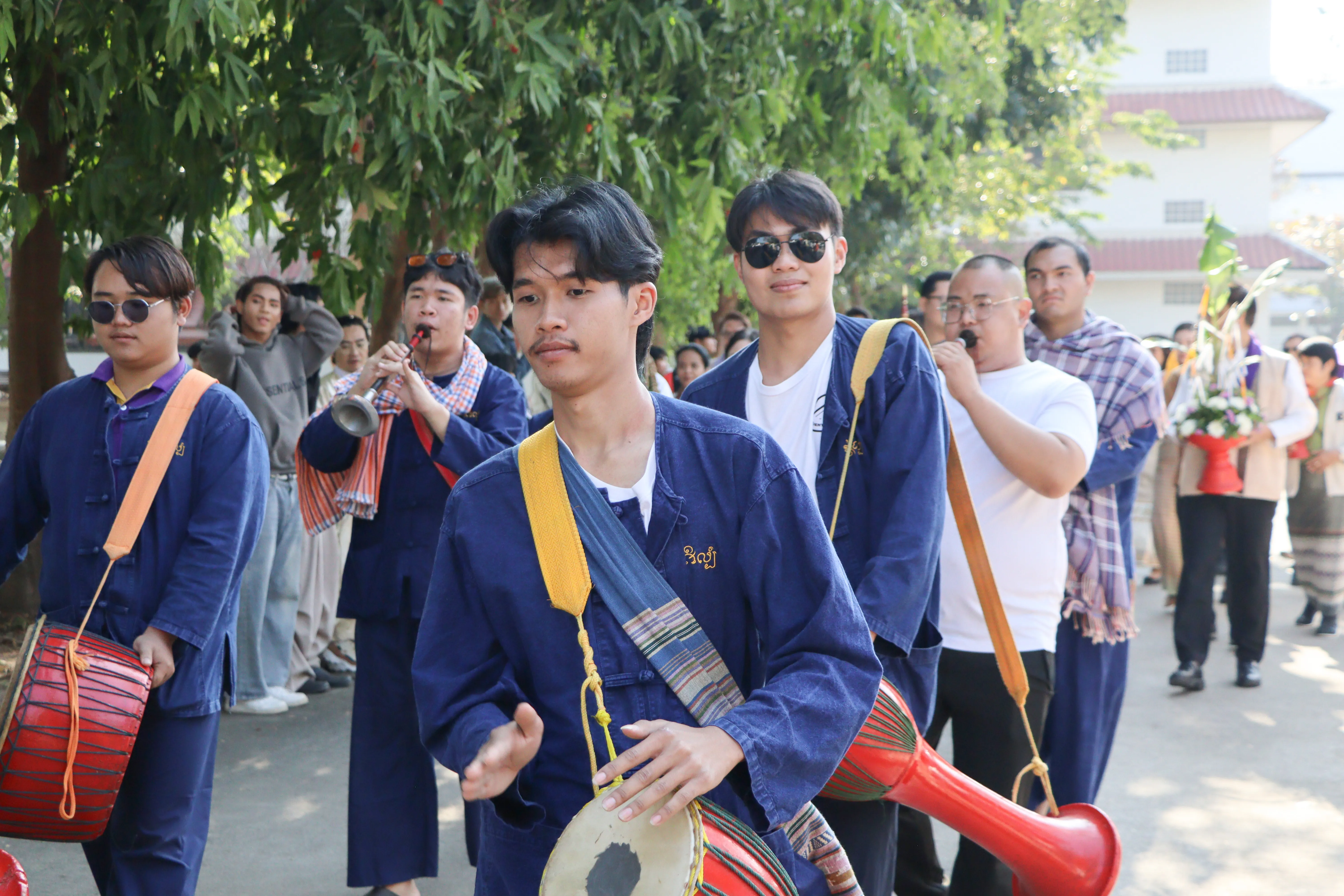 คณะรัฐศาสตร์และสังคมศาสตร์ร่วมกิจกรรม "ล่องเรือ" ตานข้าวทิพย์พระเจ้าตนหลวง ณ วัดศรีโคมคำ จังหวัดพะเยา ประจำปี 2568