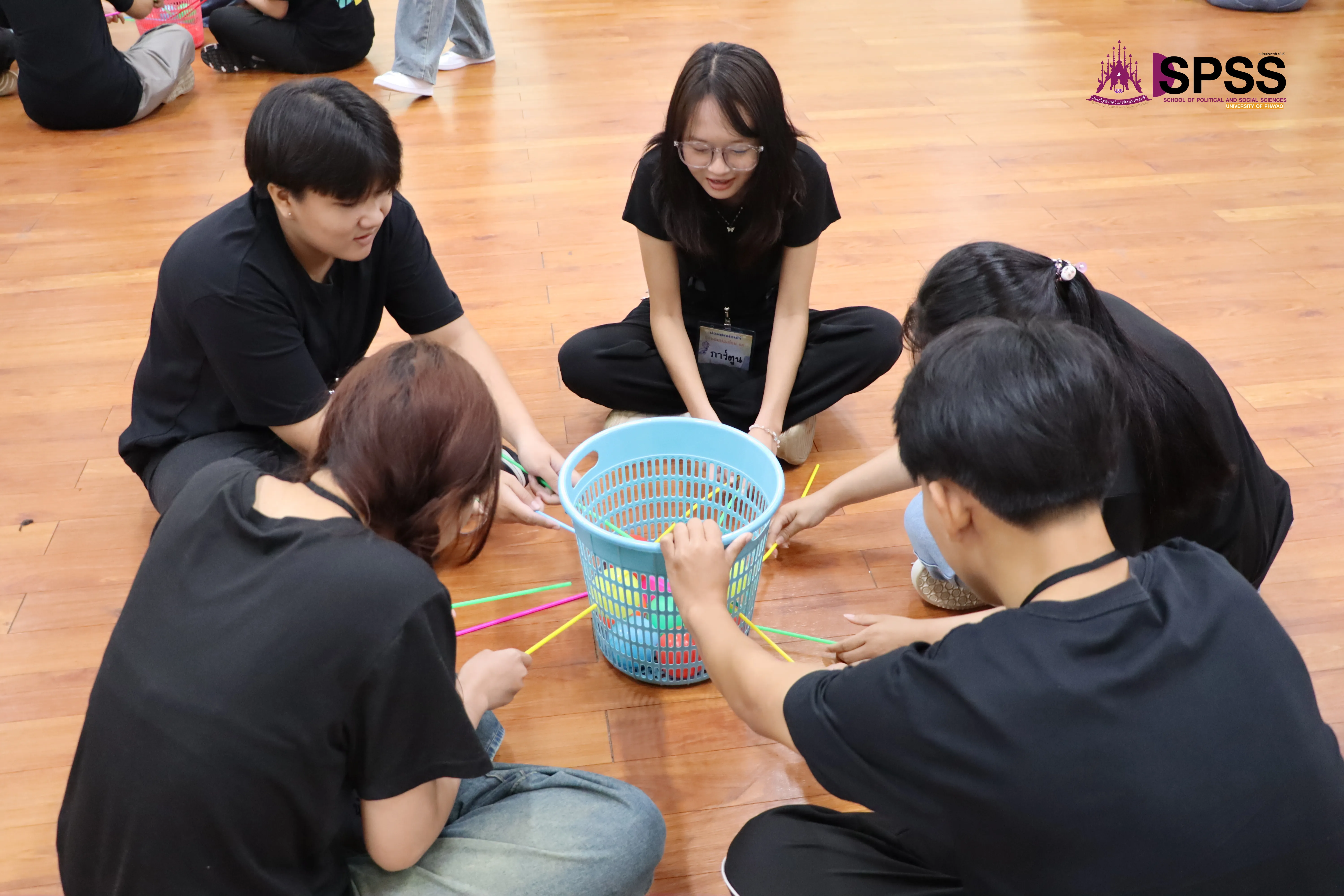 “ก้าวแรกที่ยิ่งใหญ่! รัฐศาสตร์และสังคมศาสตร์ ม.พะเยา เปิดประตูสู่วิชาการและมิตรภาพ ต้อนรับนิสิตใหม่ 2568 อย่างอบอุ่น”