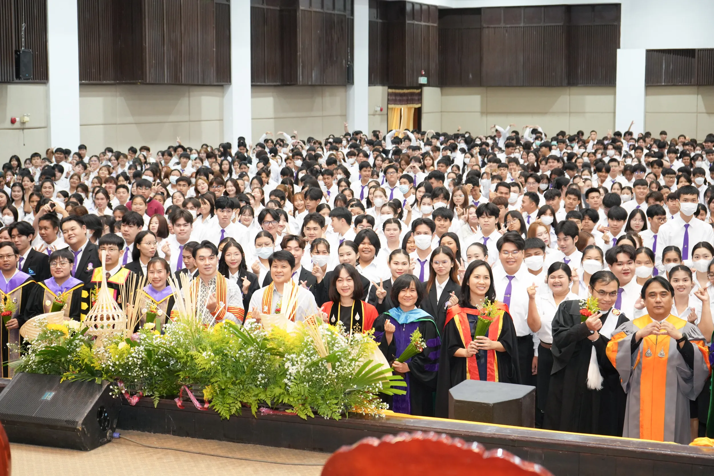 อาจารย์คณะรัฐศาสตร์และสังคมศาสตร์ ได้รับรางวัลอาจารย์มืออาชีพ มหาวิทยาลัยพะเยา UP-PSF ปี พ.ศ. 2568 ในพิธีไหว้ครูมหาวิทยาลัยพะเยา ประจำปีการศึกษา 2568