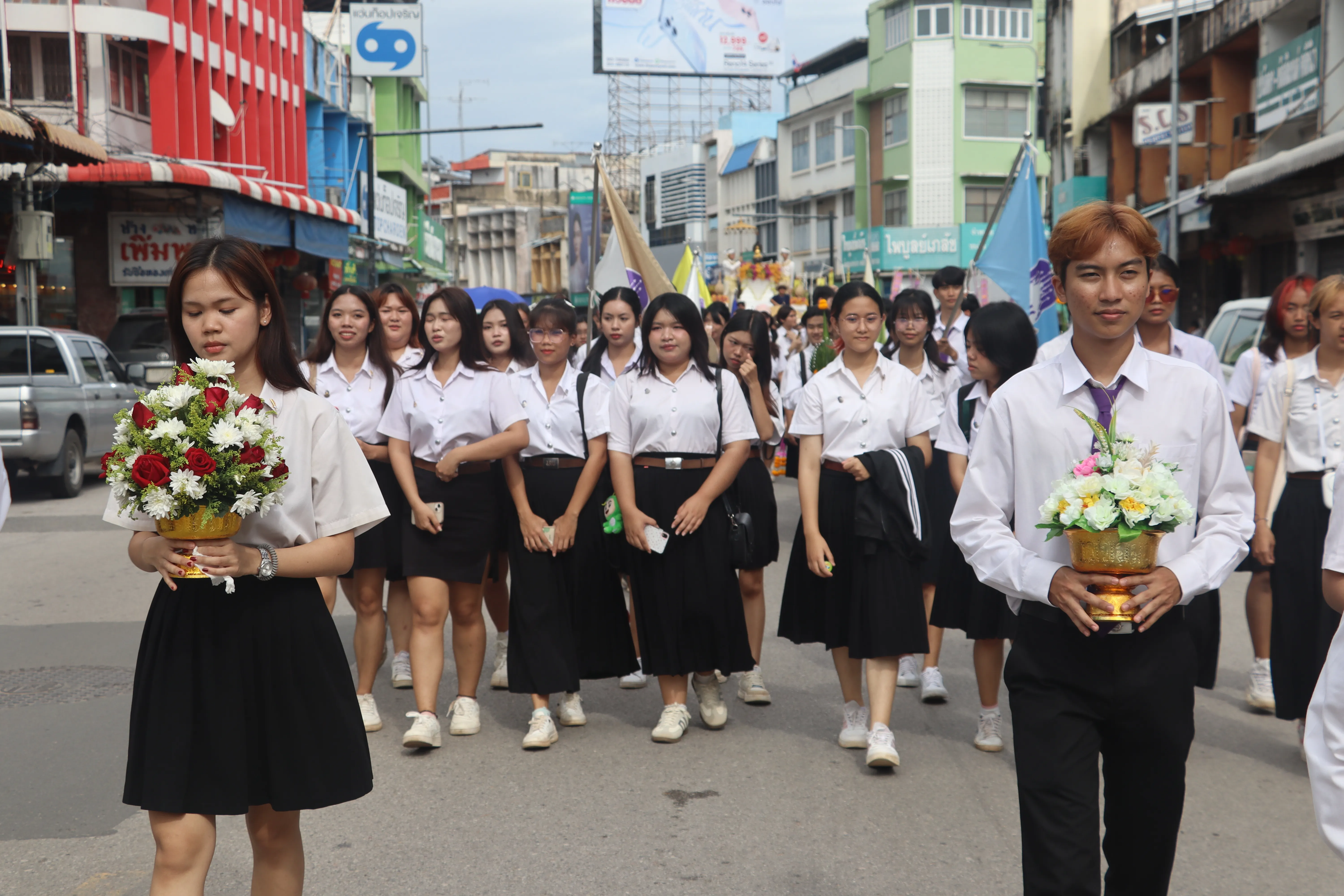 คณะรัฐศาสตร์และสังคมศาสตร์ มหาวิทยาลัยพะเยา ร่วมสืบสาน “ประเพณีแห่ผ้าห่มพระธาตุจอมทอง” ครั้งที่ 10