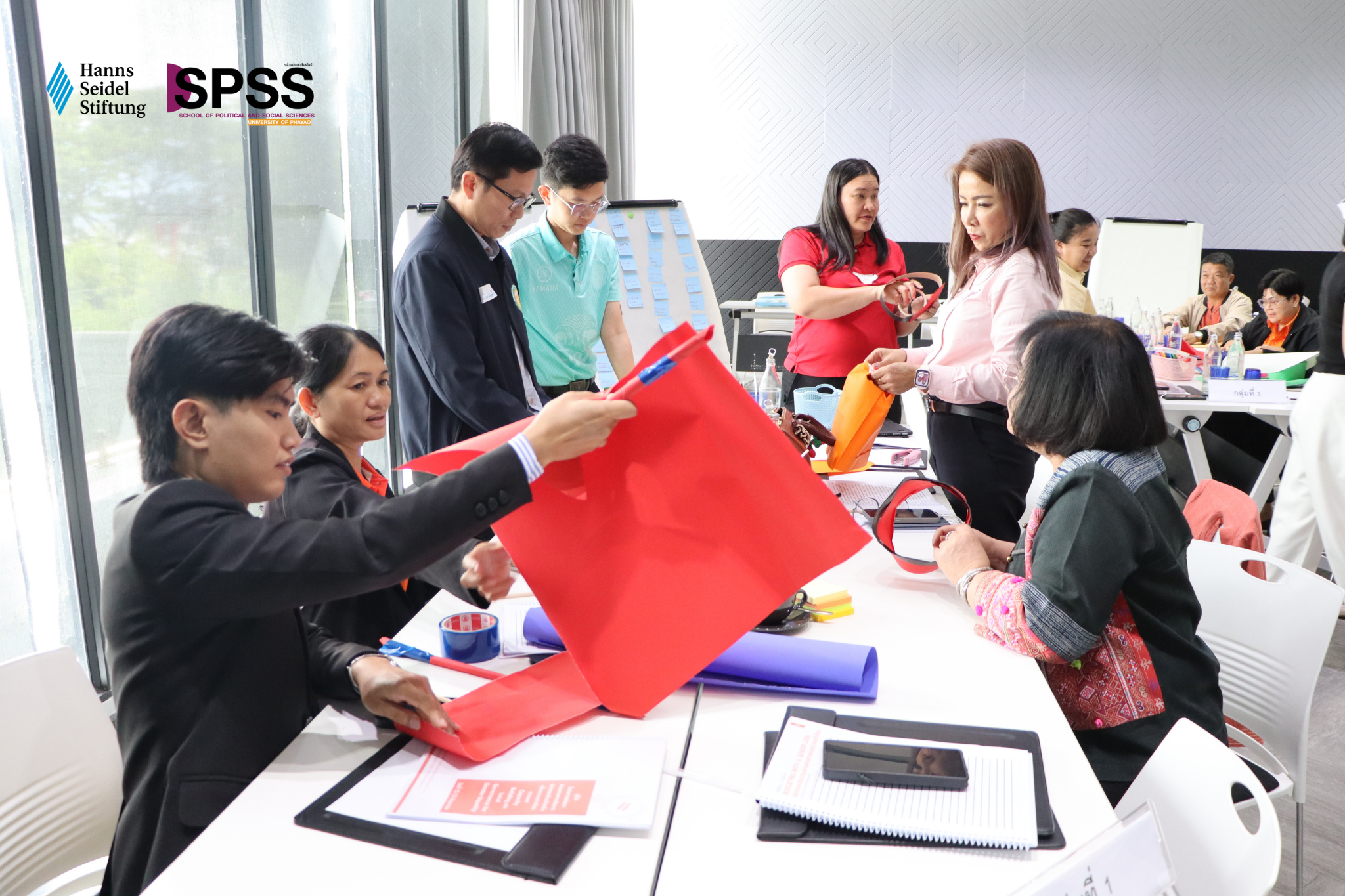 คณะรัฐศาสตร์และสังคมศาสตร์ ม.พะเยา ร่วมมือมูลนิธิฮันส์ไซเดล จัดอบรมผู้นำท้องถิ่น เสริมพลังสู่ การปกครองที่เท่าเทียมทางเพศ คณะรัฐศาสตร์และสังคมศาสตร์