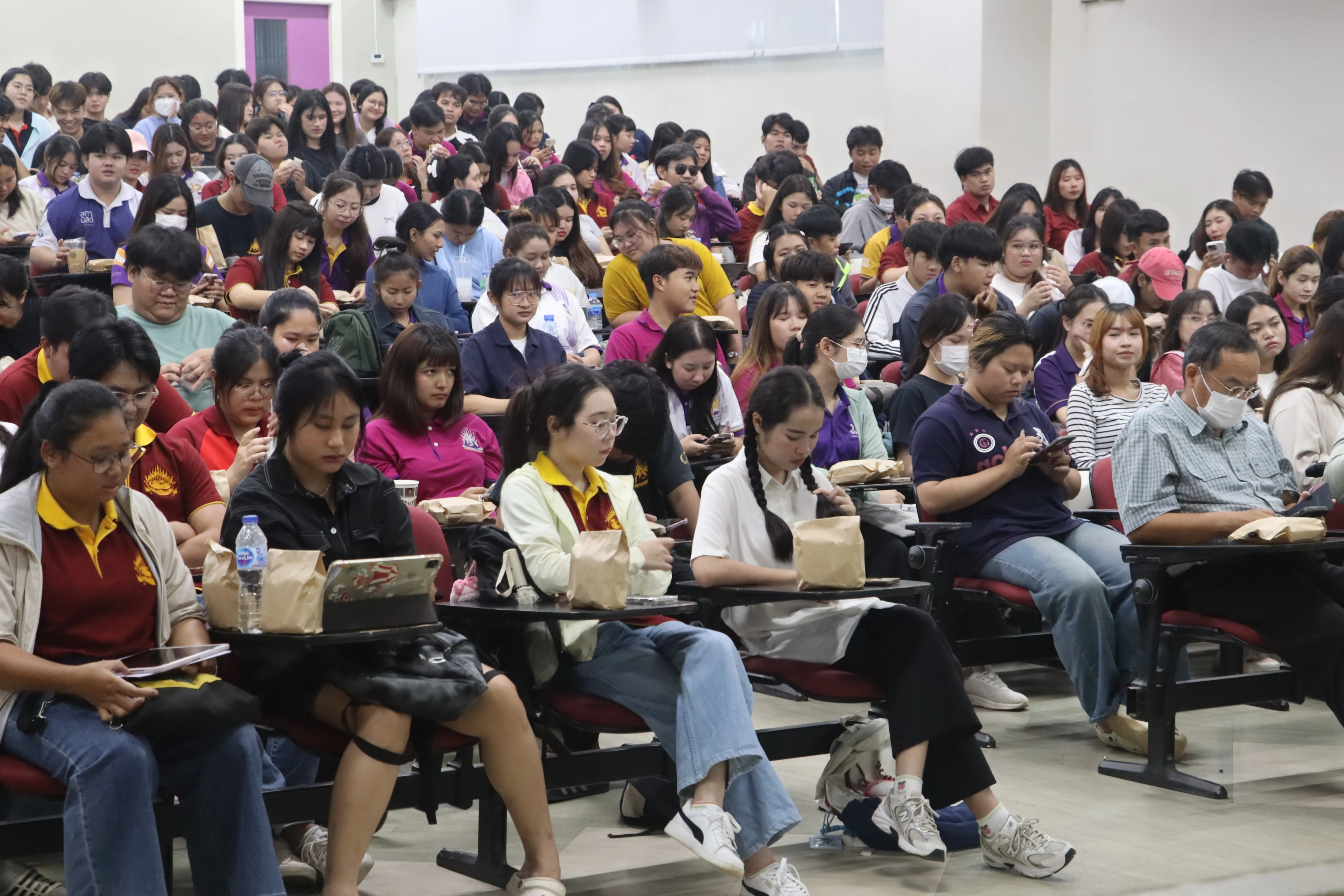 คณะรัฐศาสตร์และสังคมศาสตร์ ม.พะเยา จัดกิจกรรมเตรียมความพร้อมก่อนฝึกงานให้นิสิตปี 4