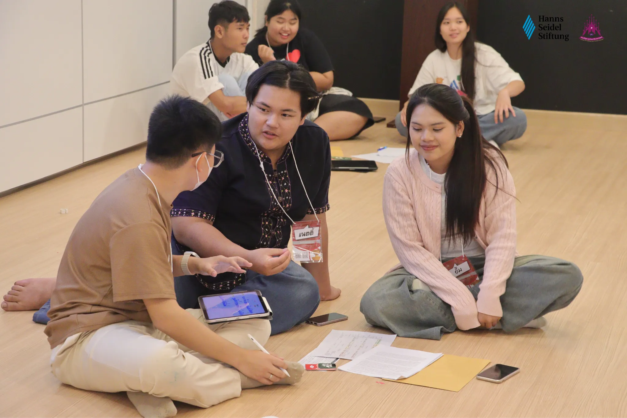 คณะรัฐศาสตร์และสังคมศาสตร์ ม.พะเยา ร่วมกับมูลนิธิฮันส์ ไซเดล จัดโครงการค่ายเยาวชนประชาธิปไตยครั้งที่ 11 ภายใต้หัวข้อ “Glocalizing Democracy: From Global to Local” คณะรัฐศาสตร์และสังคมศาสตร์ ม.พะเยา ร่วมกับมูลนิธิฮันส์ ไซเดล จัดโครงการค่ายเยาวชนประชาธิปไตยครั้งที่ 11 ภายใต้หัวข้อ “Glocalizing Democracy: From Global to Local”