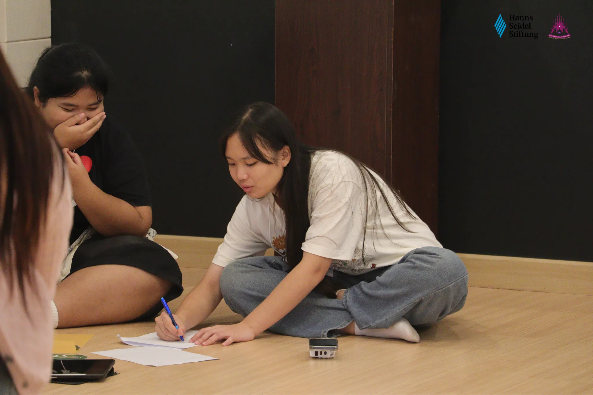 คณะรัฐศาสตร์และสังคมศาสตร์ ม.พะเยา ร่วมกับมูลนิธิฮันส์ ไซเดล จัดโครงการค่ายเยาวชนประชาธิปไตยครั้งที่ 11 ภายใต้หัวข้อ “Glocalizing Democracy: From Global to Local” คณะรัฐศาสตร์และสังคมศาสตร์ ม.พะเยา ร่วมกับมูลนิธิฮันส์ ไซเดล จัดโครงการค่ายเยาวชนประชาธิปไตยครั้งที่ 11 ภายใต้หัวข้อ “Glocalizing Democracy: From Global to Local”