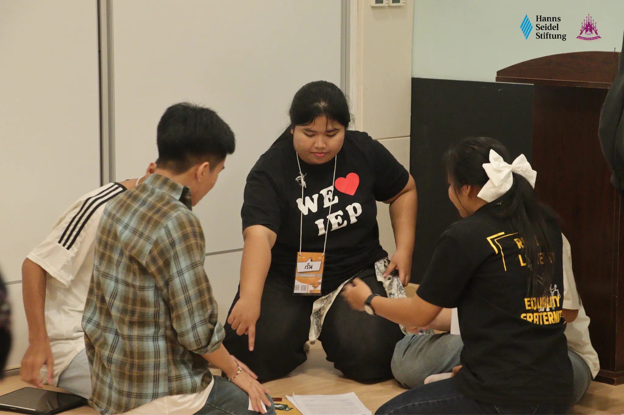 คณะรัฐศาสตร์และสังคมศาสตร์ ม.พะเยา ร่วมกับมูลนิธิฮันส์ ไซเดล จัดโครงการค่ายเยาวชนประชาธิปไตยครั้งที่ 11 ภายใต้หัวข้อ “Glocalizing Democracy: From Global to Local” คณะรัฐศาสตร์และสังคมศาสตร์ ม.พะเยา ร่วมกับมูลนิธิฮันส์ ไซเดล จัดโครงการค่ายเยาวชนประชาธิปไตยครั้งที่ 11 ภายใต้หัวข้อ “Glocalizing Democracy: From Global to Local”