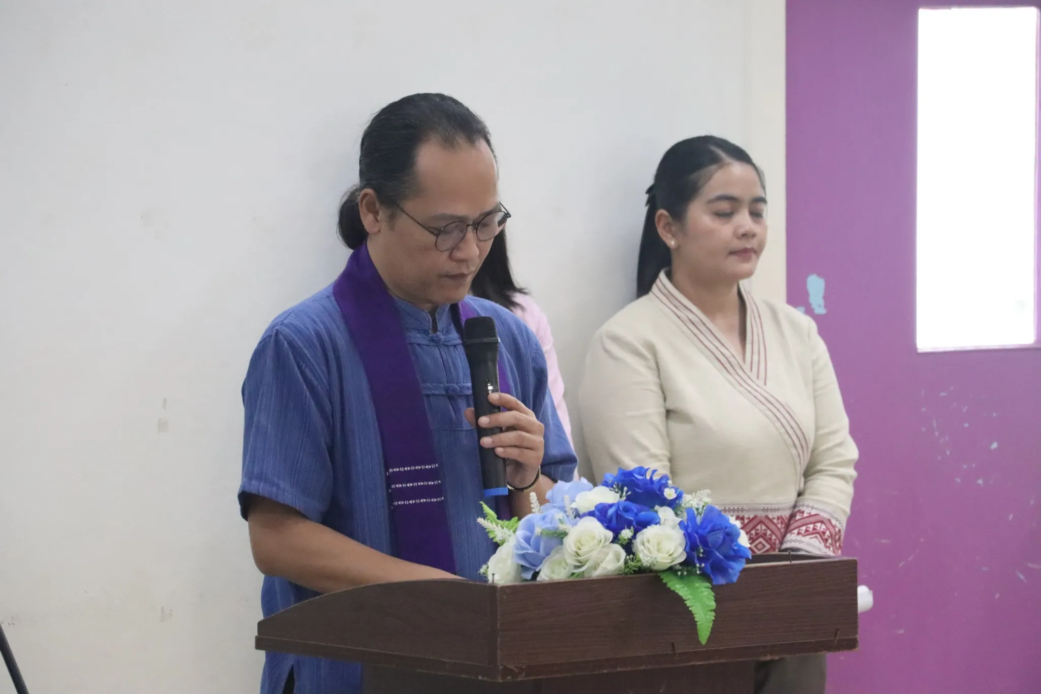 คณะรัฐศาสตร์และสังคมศาสตร์ มหาวิทยาลัยพะเยา จัดกิจกรรม “เสวนาและนิทรรศการประเพณีตักบาตรเทโวโรหณะ และประเพณีตานต้อด” ประจำปี 2568 เพื่อสืบสานวัฒนธรรมท้องถิ่น เชื่อมโยงปัญญากับชุมชนสู่ความยั่งยืน คณะรัฐศาสตร์และสังคมศาสตร์ มหาวิทยาลัยพะเยา จัดกิจกรรม “เสวนาและนิทรรศการประเพณีตักบาตรเทโวโรหณะ และประเพณีตานต้อด” ประจำปี 2568 เพื่อสืบสานวัฒนธรรมท้องถิ่น เชื่อมโยงปัญญากับชุมชนสู่ความยั่งยืน