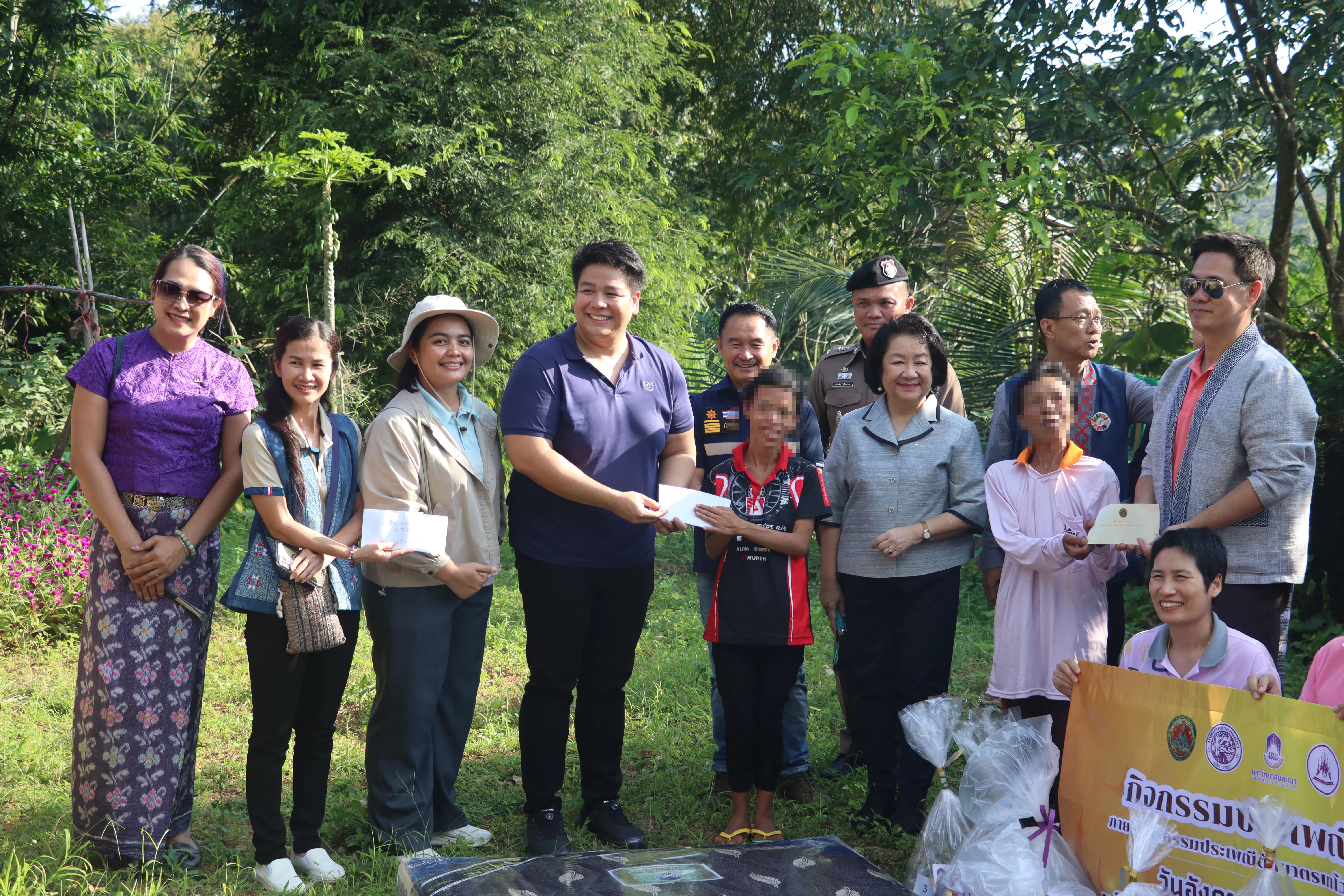 คณะรัฐศาสตร์และสังคมศาสตร์ ม.พะเยา ร่วมสืบสาน "ประเพณีตานต้อด" ประจำปี 2568 พร้อมส่งมอบความช่วยเหลือแก่ชุมชน
