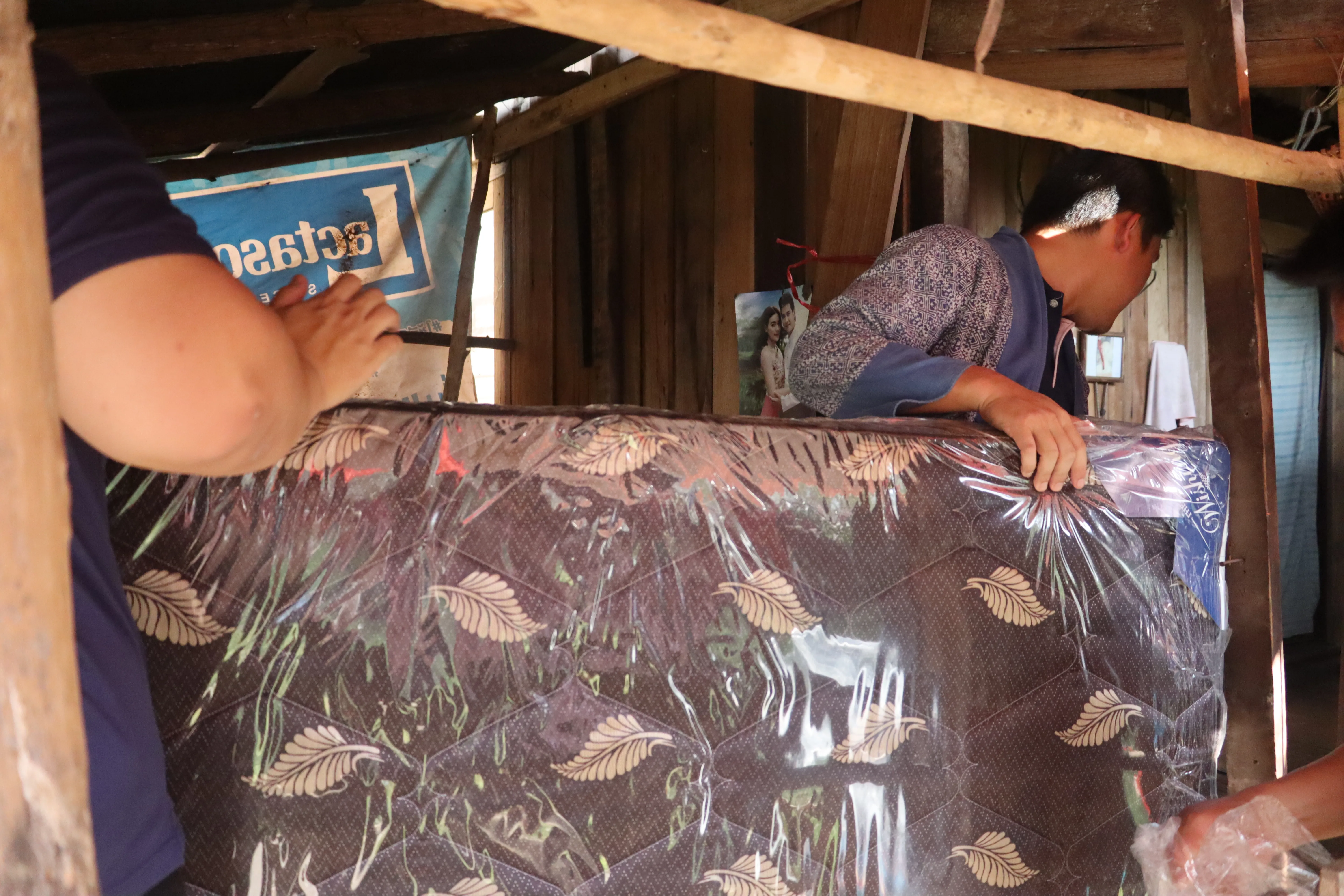 คณะรัฐศาสตร์และสังคมศาสตร์ ม.พะเยา ร่วมสืบสาน "ประเพณีตานต้อด" ประจำปี 2568 พร้อมส่งมอบความช่วยเหลือแก่ชุมชน