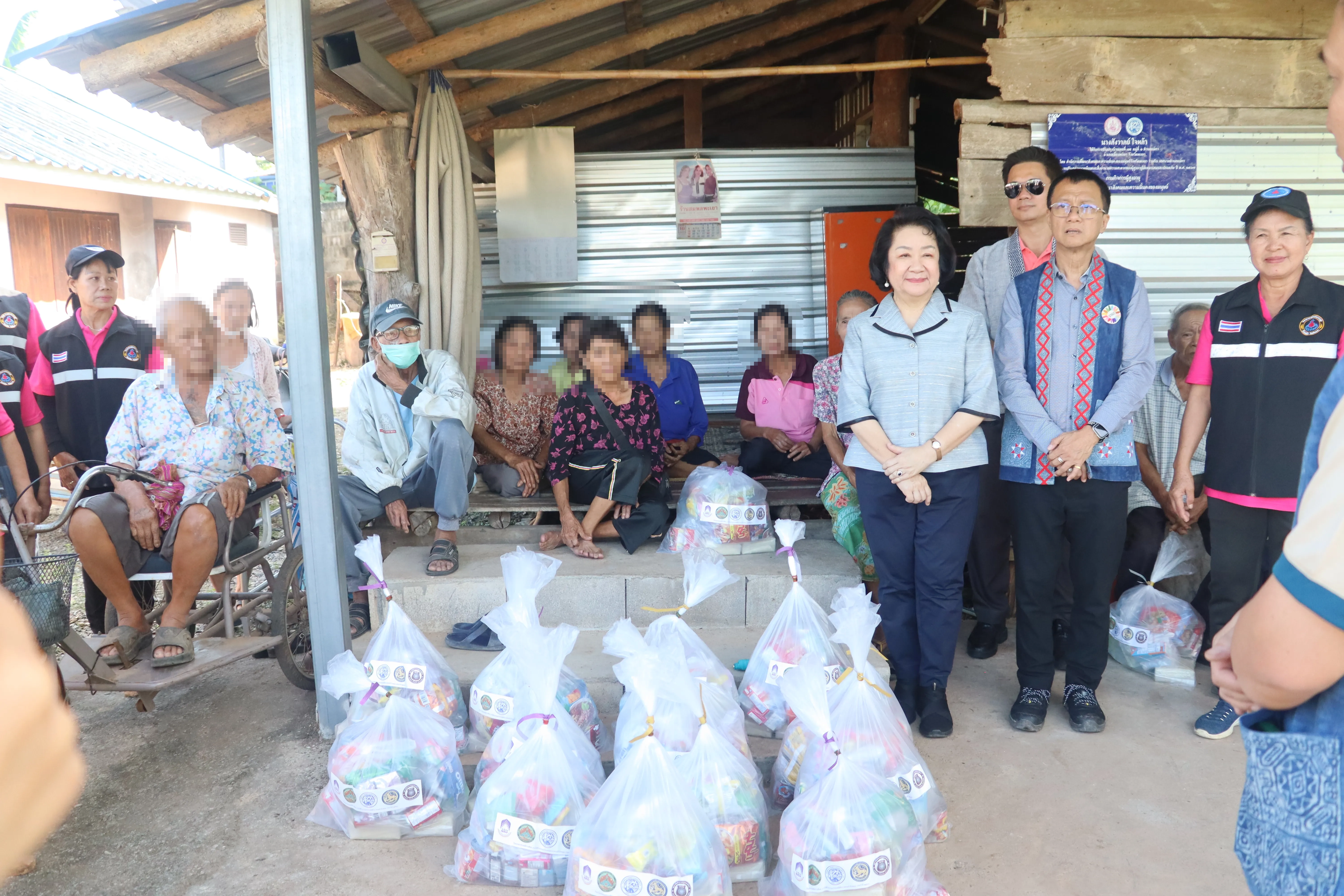 คณะรัฐศาสตร์และสังคมศาสตร์ ม.พะเยา ร่วมสืบสาน "ประเพณีตานต้อด" ประจำปี 2568 พร้อมส่งมอบความช่วยเหลือแก่ชุมชน