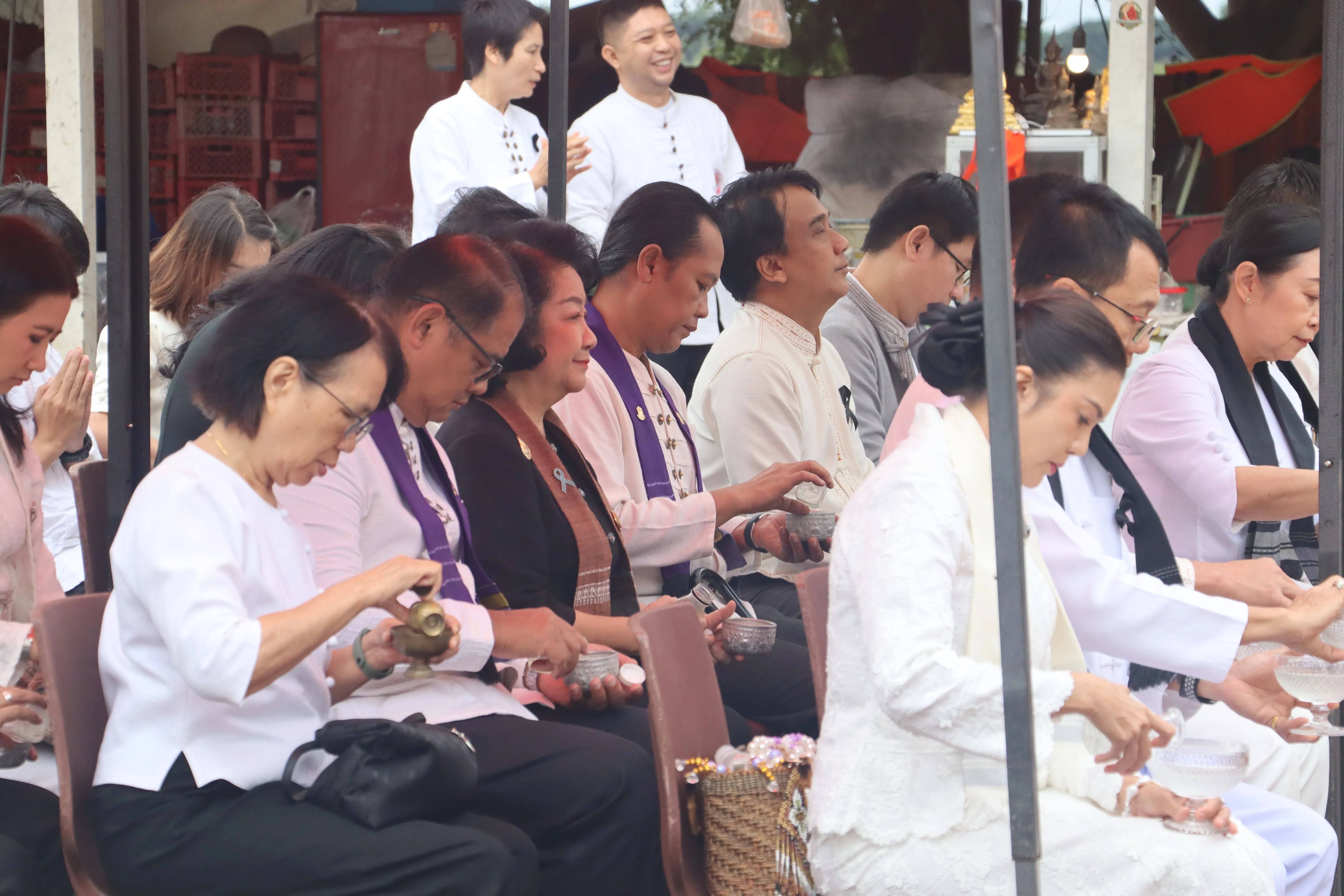 คณะรัฐศาสตร์และสังคมศาสตร์ มหาวิทยาลัยพะเยา ร่วมกิจกรรม “โมเมนต์แห่งความทรงจำ 15 ค่ำ เดือน 12” สืบสานประเพณีล้านนาและถวายเป็นพระราชกุศล