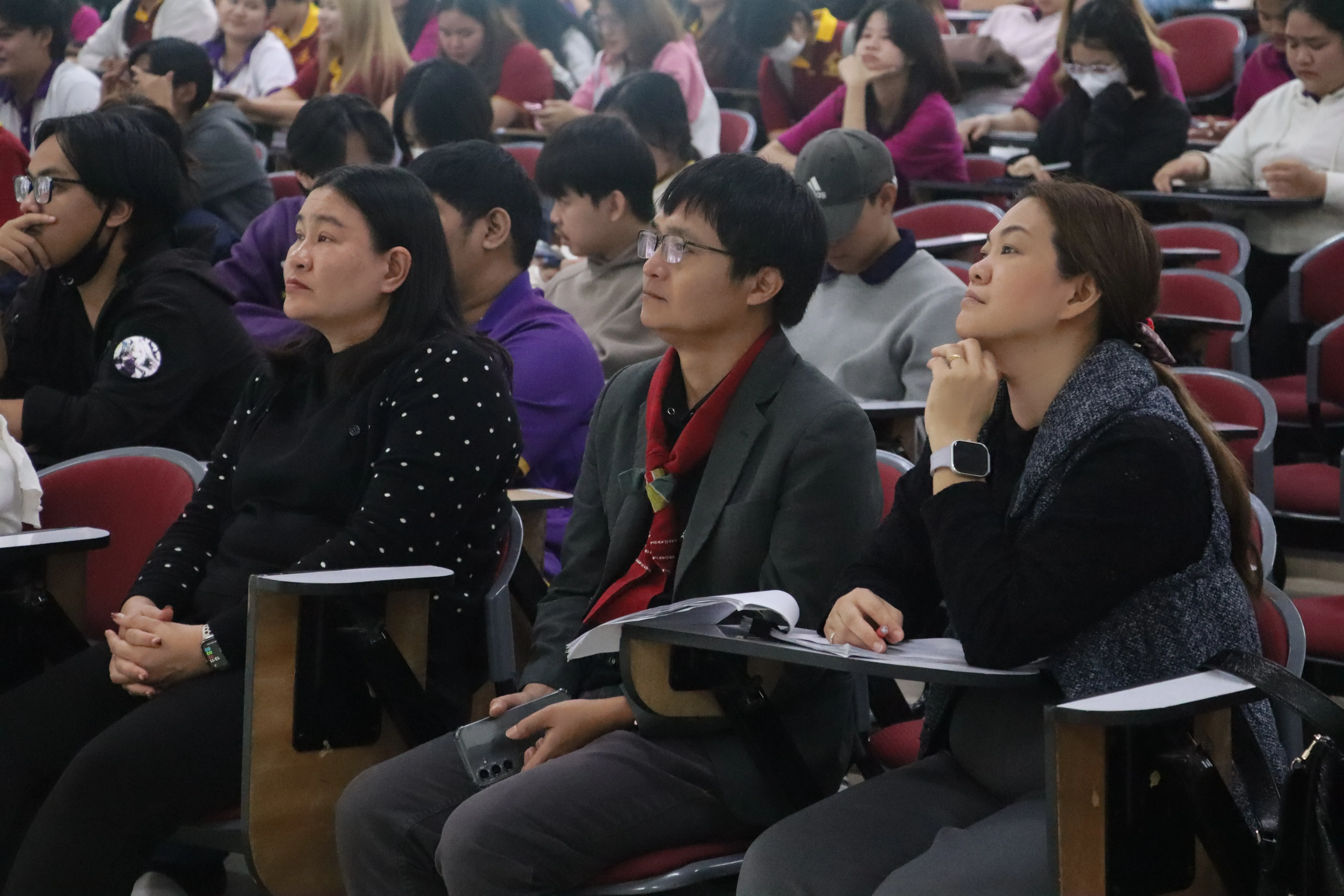 นิสิตรัฐศาสตร์ คณะรัฐศาสตร์และสังคมศาสตร์ มพ. กว่า 148 คน สัมผัสจริงนโยบายรถไฟสายเหนือ เชื่อมภาคเรียนสู่ภาคสนาม