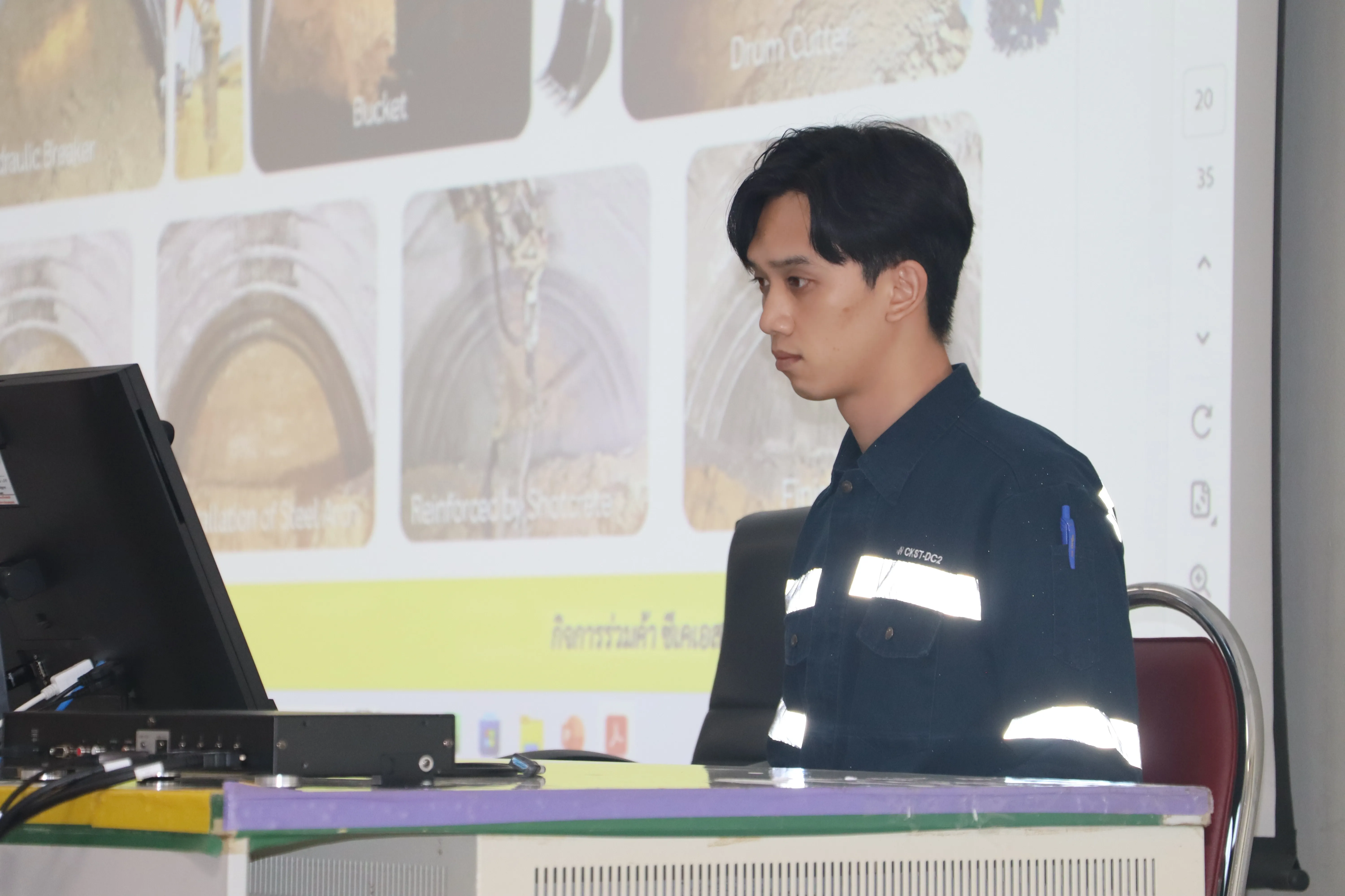 นิสิตรัฐศาสตร์ คณะรัฐศาสตร์และสังคมศาสตร์ มพ. กว่า 148 คน สัมผัสจริงนโยบายรถไฟสายเหนือ เชื่อมภาคเรียนสู่ภาคสนาม